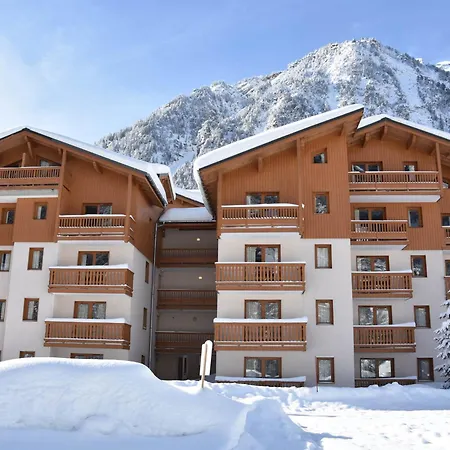 Apartment 2 Pieces Avec Piscine Chauffee, Balcon, Parking Et Proche Centre A - Fr-1-464-160